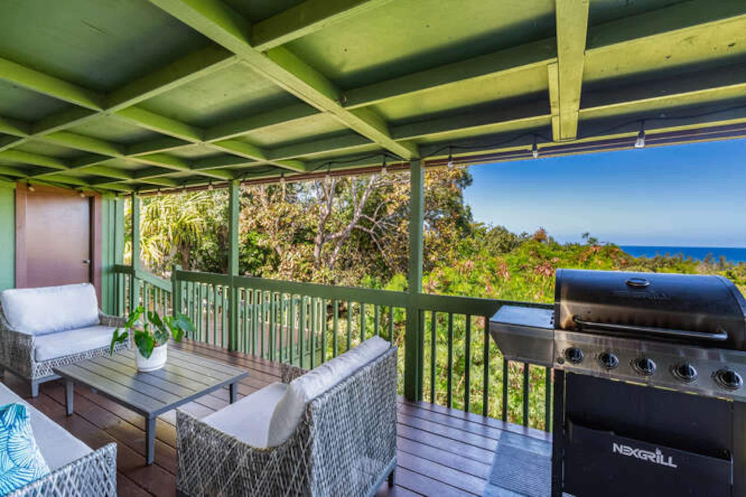 Home in Princeville · ★4.98 · 6 bedrooms · 7 beds · 3 baths - Image 6