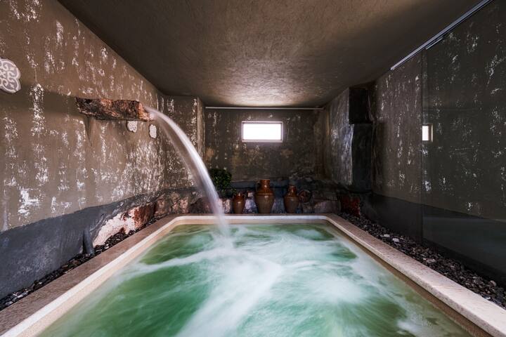 HelloApulia Trulli with private SPA & pool gallery image 3