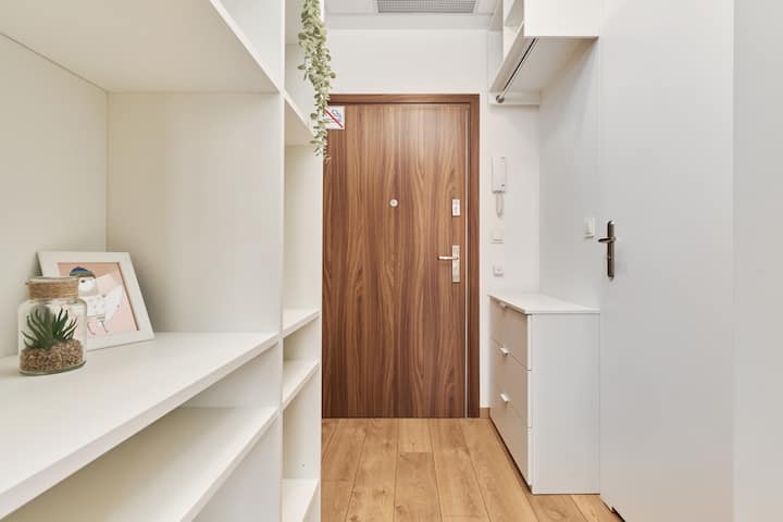 Na Grobli 36 | Functional Studio | Desk - Wrocław