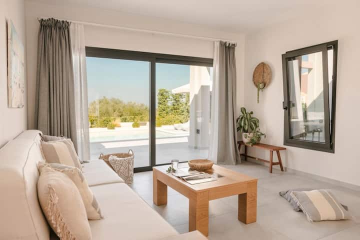 Karma - Unalome Villas - Asos