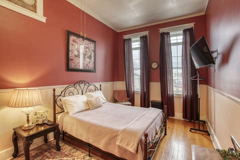 The Rustic Rose Condo