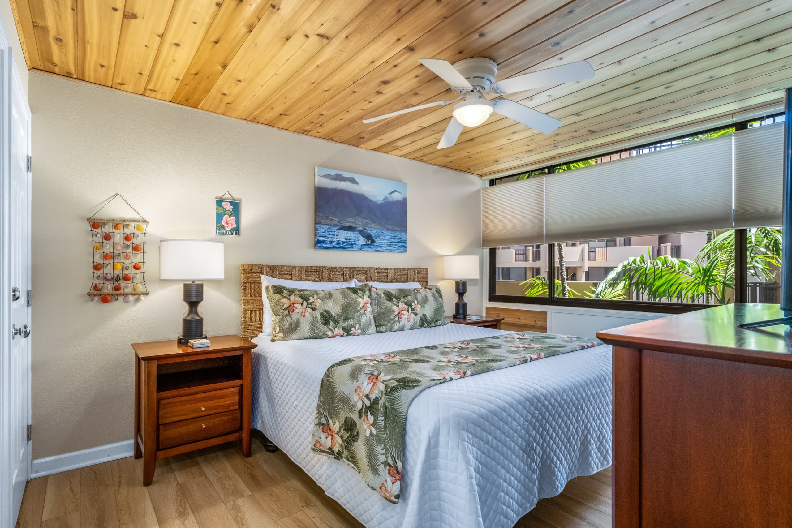 Condo in Kihei · ★4.93 · 1 bedroom · 2 beds · 2 shared baths - Image 19