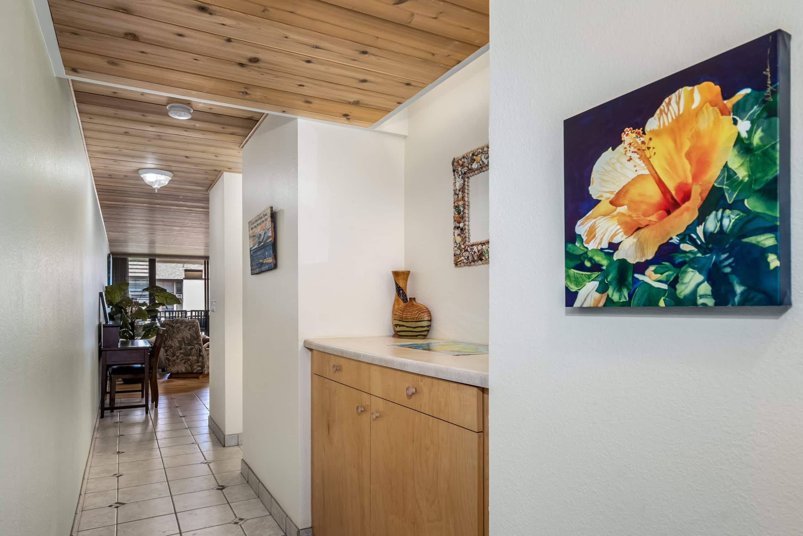 Condo in Kihei · ★4.93 · 1 bedroom · 2 beds · 2 shared baths - Image 15
