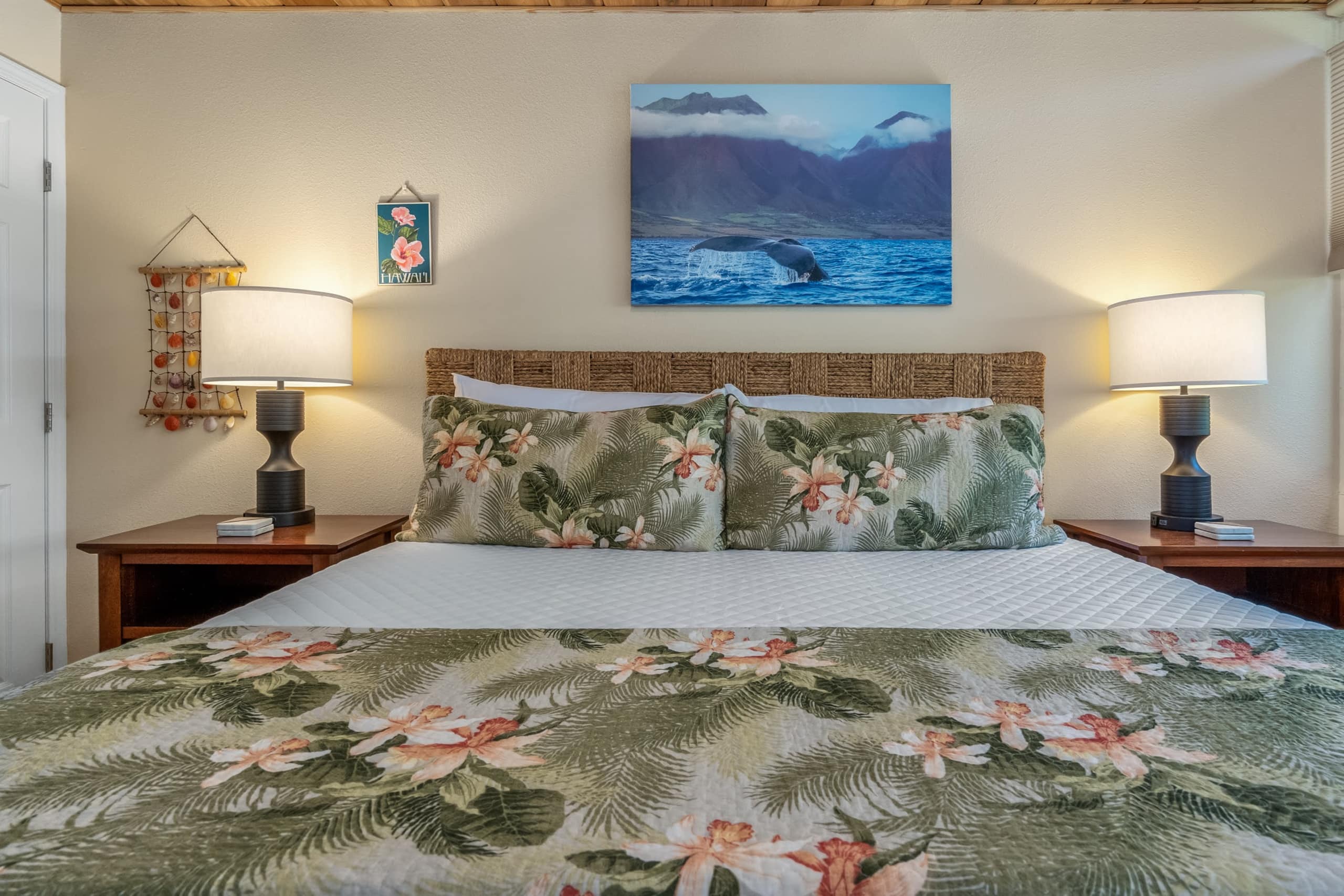 Condo in Kihei · ★4.93 · 1 bedroom · 2 beds · 2 shared baths - Image 20