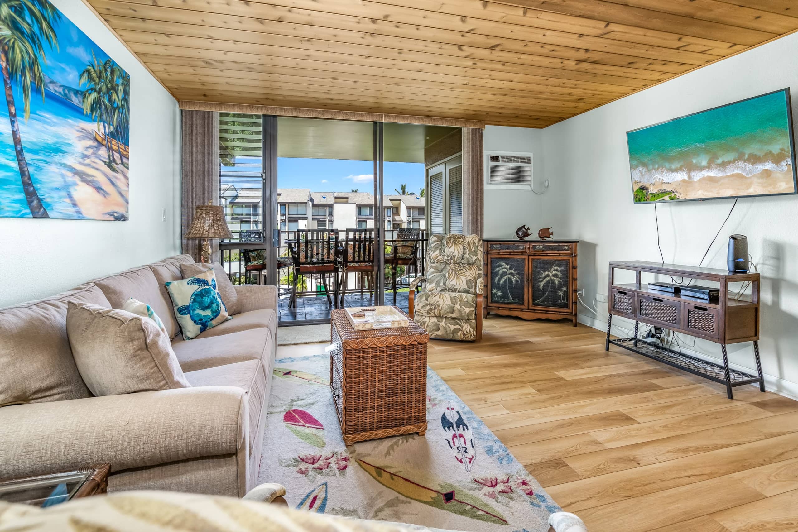 Condo in Kihei · ★4.93 · 1 bedroom · 2 beds · 2 shared baths - Image 4