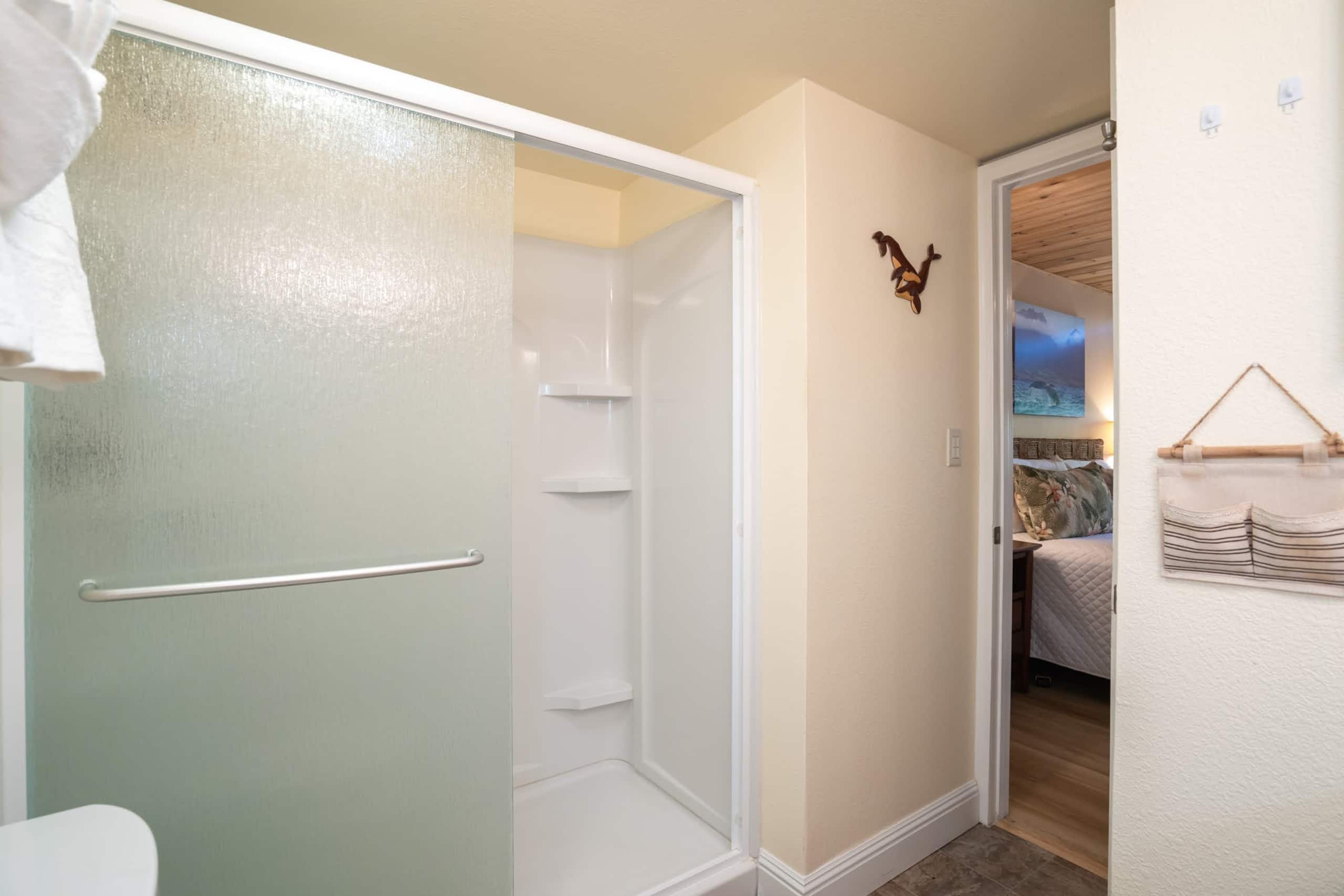 Condo in Kihei · ★4.93 · 1 bedroom · 2 beds · 2 shared baths - Image 23