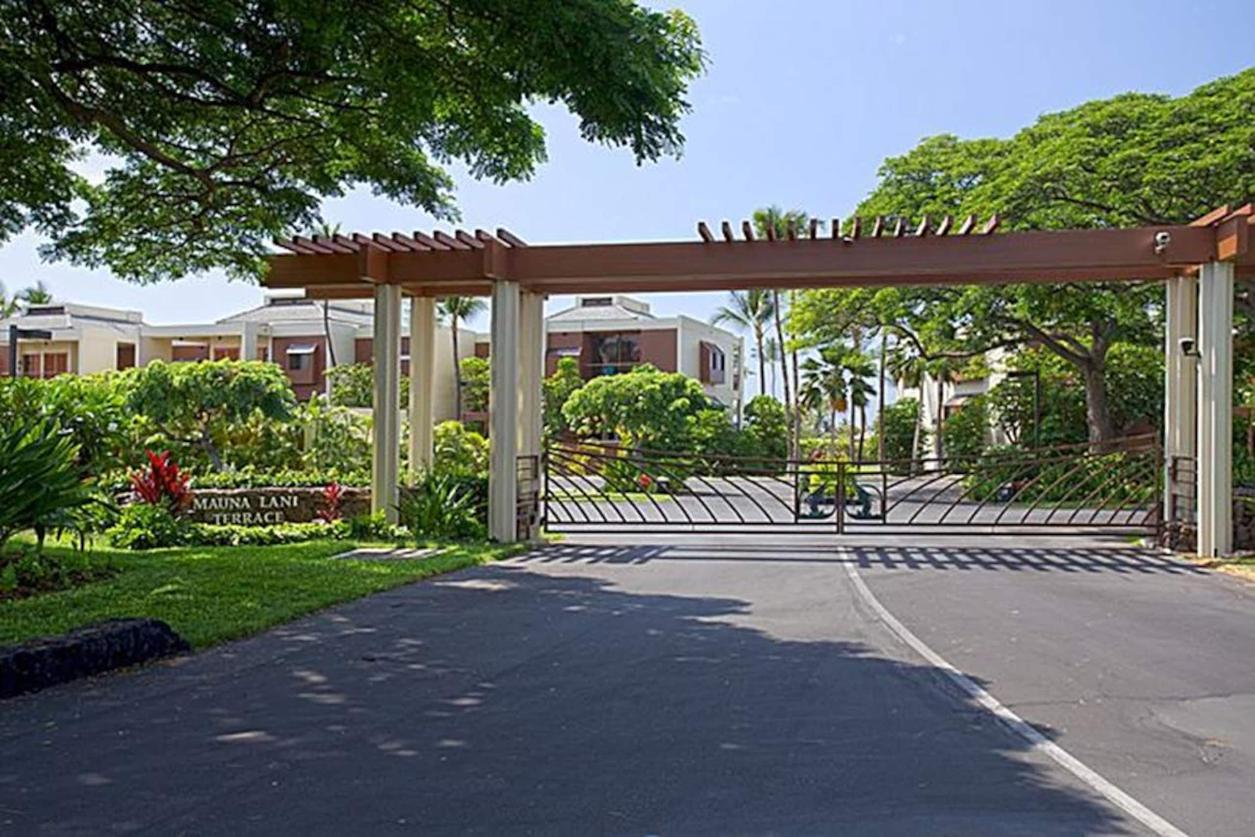 Condo in Waimea · ★5.0 · 2 bedrooms · 3 beds · 2.5 baths - Image 32