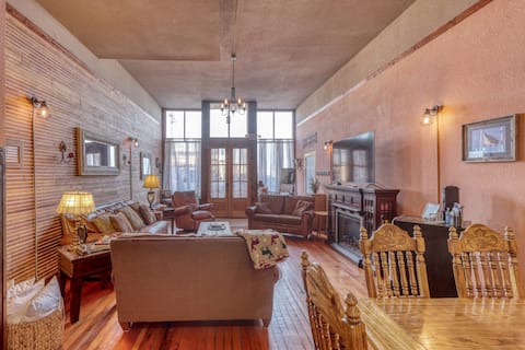 The Whispering Buffalo Condo