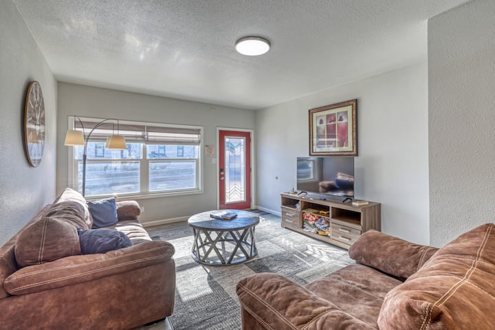 Sassy Pines: Perfect Set-up For Pets & Families - Sturgis, SD
