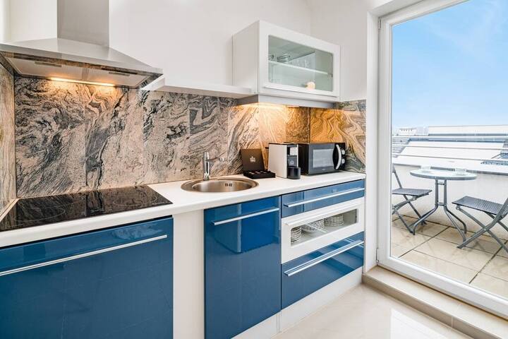 Best Western Plus Celebrity Suites Family Suite gallery image 5