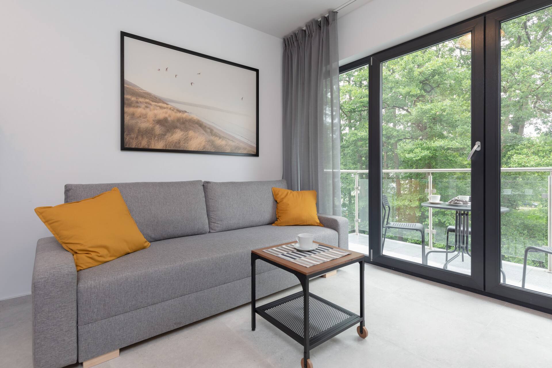 Little Laguna 1B | Stylish Apartment | By the Sea