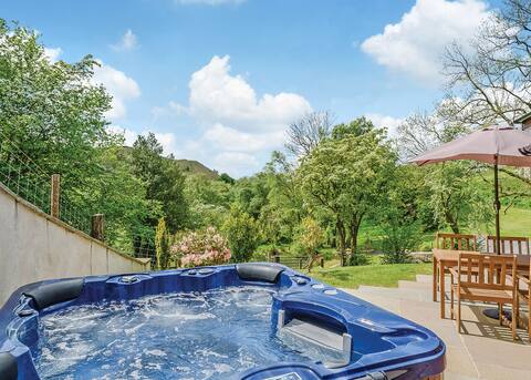 Pool View Lodge
