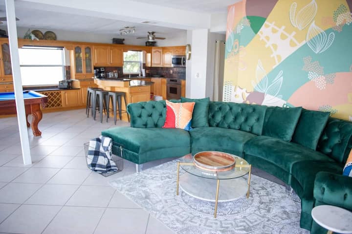 Waterfront•pool Table•3 Min Walk To Beach•bbq•sups - Indian Rocks Beach