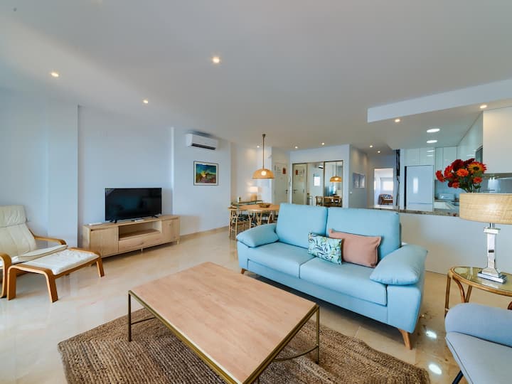 Holidays2fuengirola Duplex 1st Line Sea, Terrace - Fuengirola