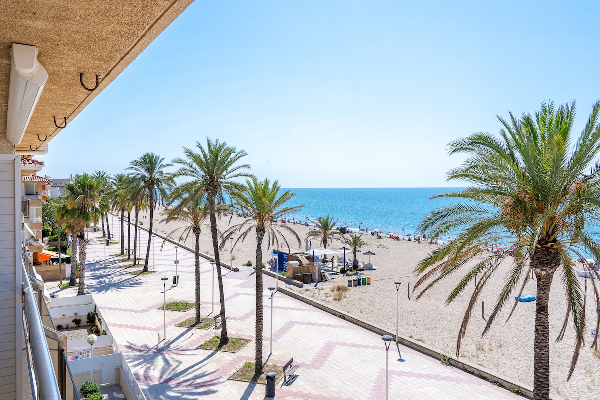 Annonce Airbnb populaire: Coral Beach by Pat à El Vendrell