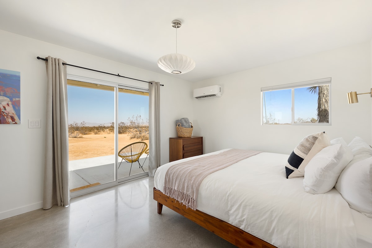 Green Jackrabbit - Hot Tub + Endless Desert Views - Airbnb