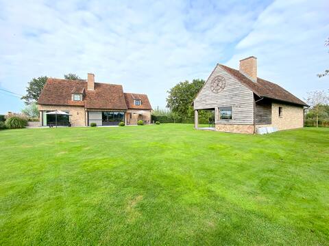 Detached country house with wellness