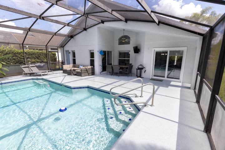 Florida Vacation Home Resorts managed Airbnb listing 3