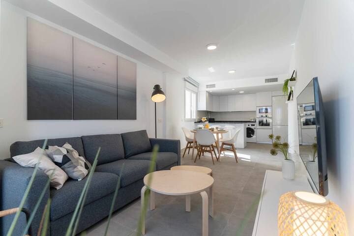 Alternativa Patagonia Málaga Real Estate 
 managed Airbnb listing 3