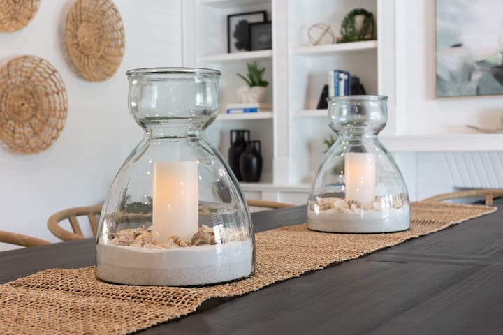 50% off New Waterfront Oasis Mins Beach,Eats,Shop gallery image 4