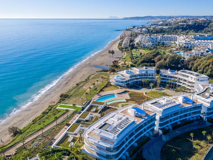 Bluemarlin Vue Sur L'océan, En Bord De Mer - Estepona