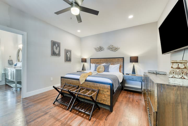 ห้องแฟมิลี่สวีทชั้น 2 มีเตียงคิงไซส์หรู + หรูหราที่ได้รับการรับรองจาก Oeko-Tex