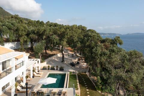 Nisos Villas Corfu -Villa Green with Private Beach
