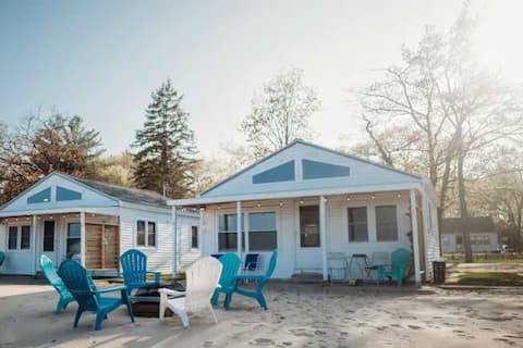 Lakeside Bliss at Lake Huron Cottage 2