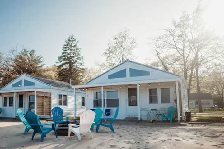Lakeside Bliss at Lake Huron Cottage 2
