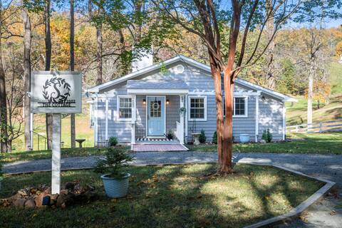 Stonemont Farm Cottage in Keswick near Vineyards!