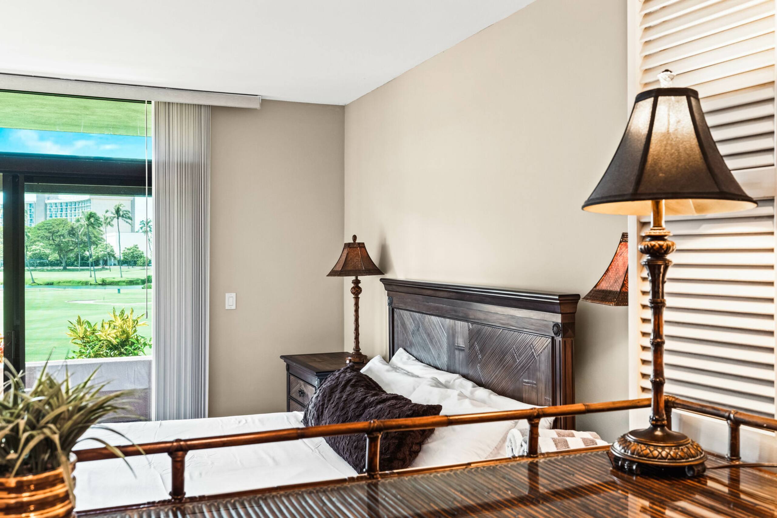 Condo in Lahaina · ★4.77 · 2 bedrooms · 4 beds · 2 private baths - Image 26