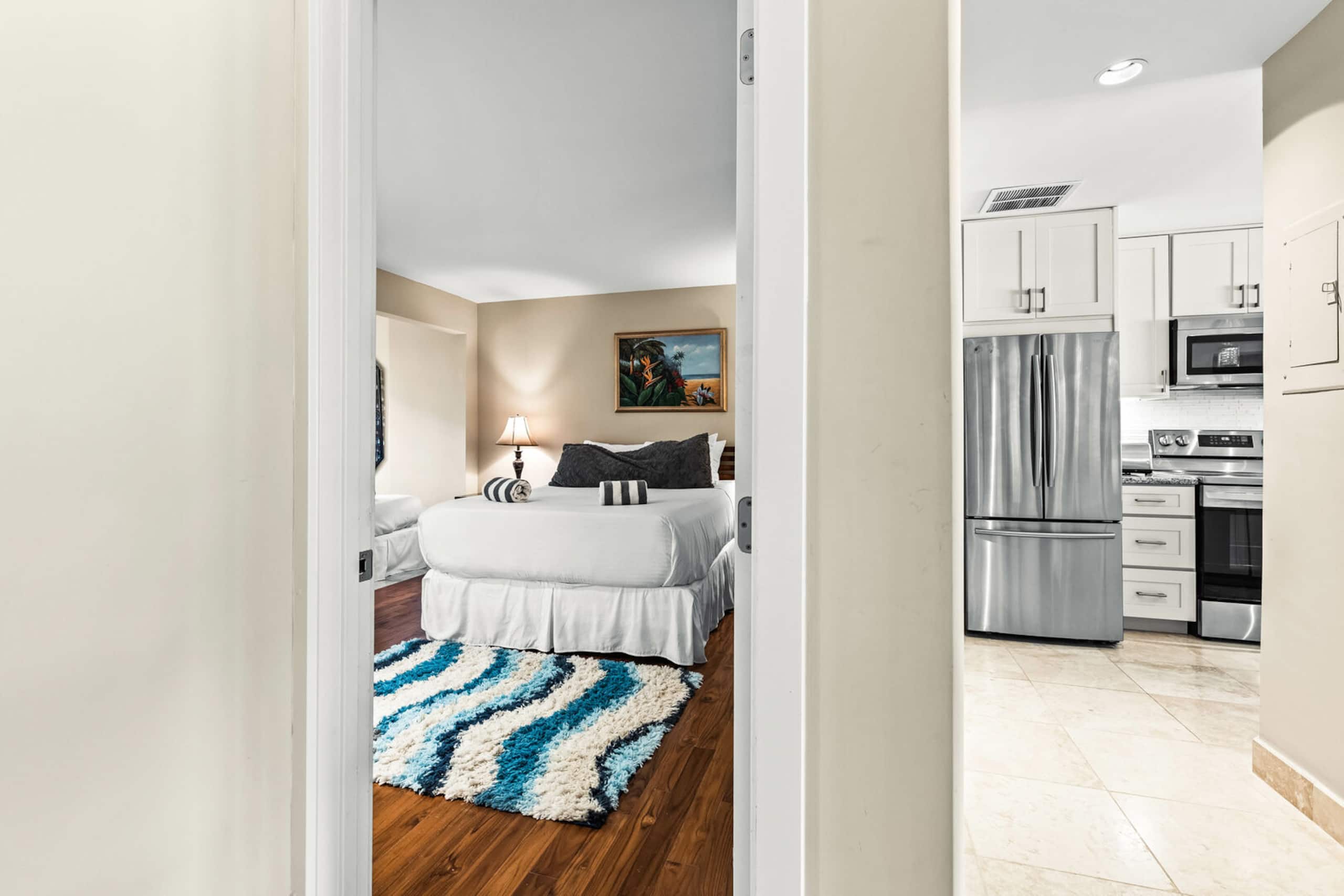 Condo in Lahaina · ★4.77 · 2 bedrooms · 4 beds · 2 private baths - Image 15