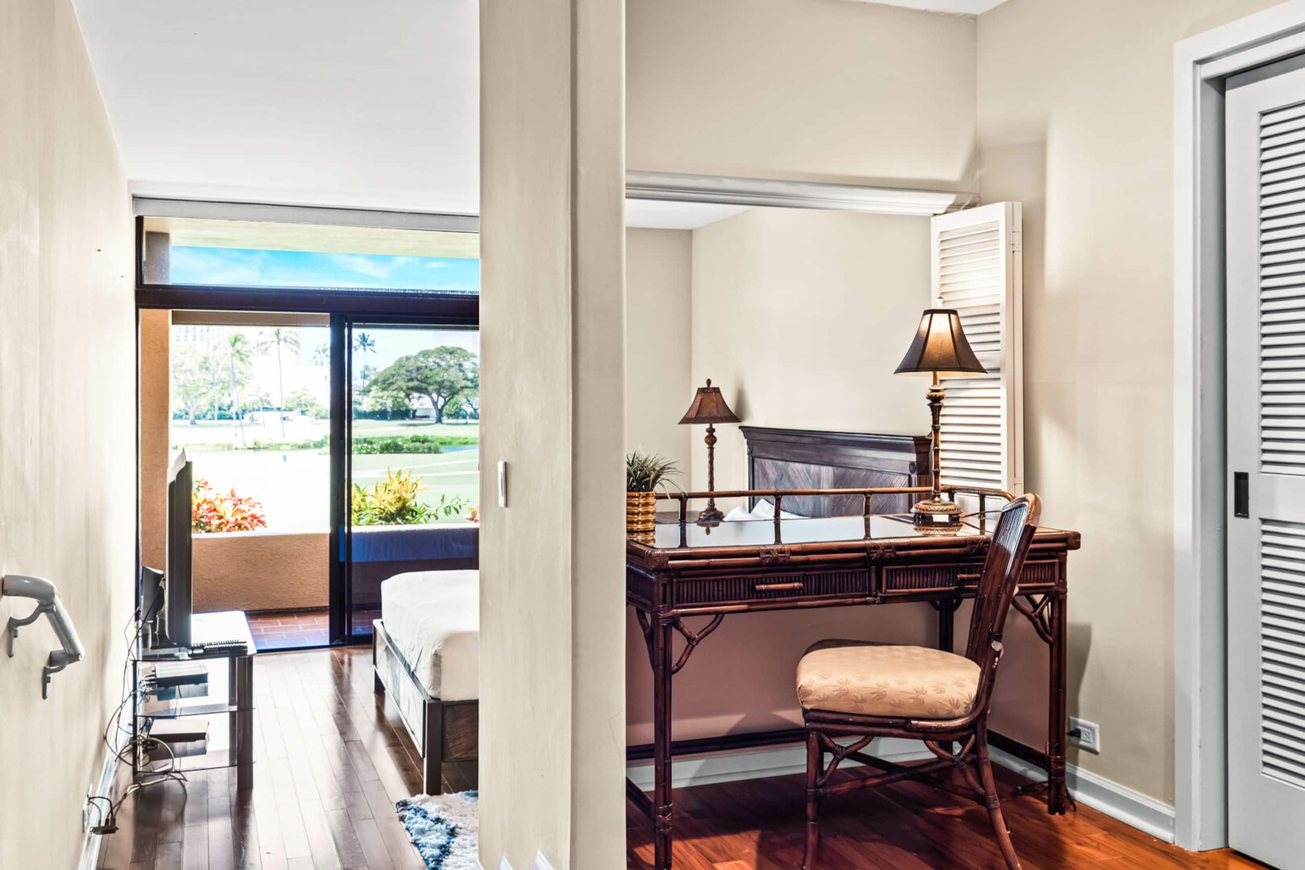 Condo in Lahaina · ★4.77 · 2 bedrooms · 4 beds · 2 private baths - Image 25