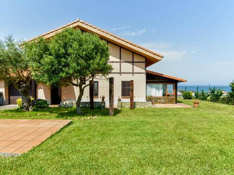 Charming home with spectacular views