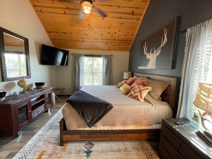 Top 11 PetFriendly Cabins In Galena, Illinois Updated 2024 Trip101