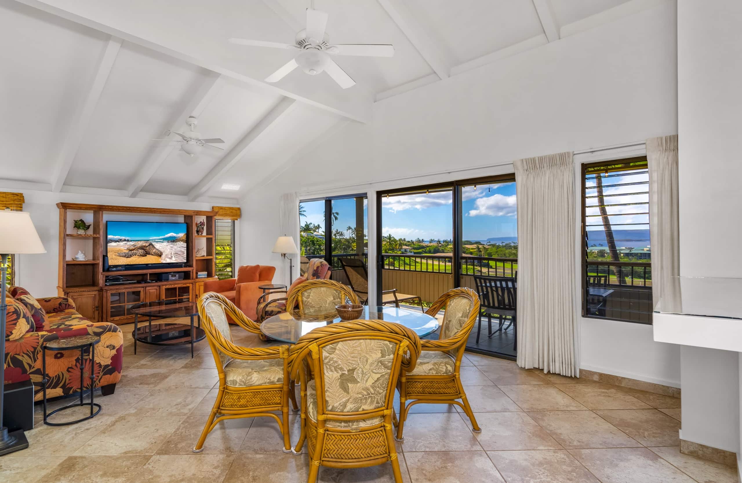 Condo in Wailea · ★4.75 · 2 bedrooms · 3 beds · 2 baths - Photo 6