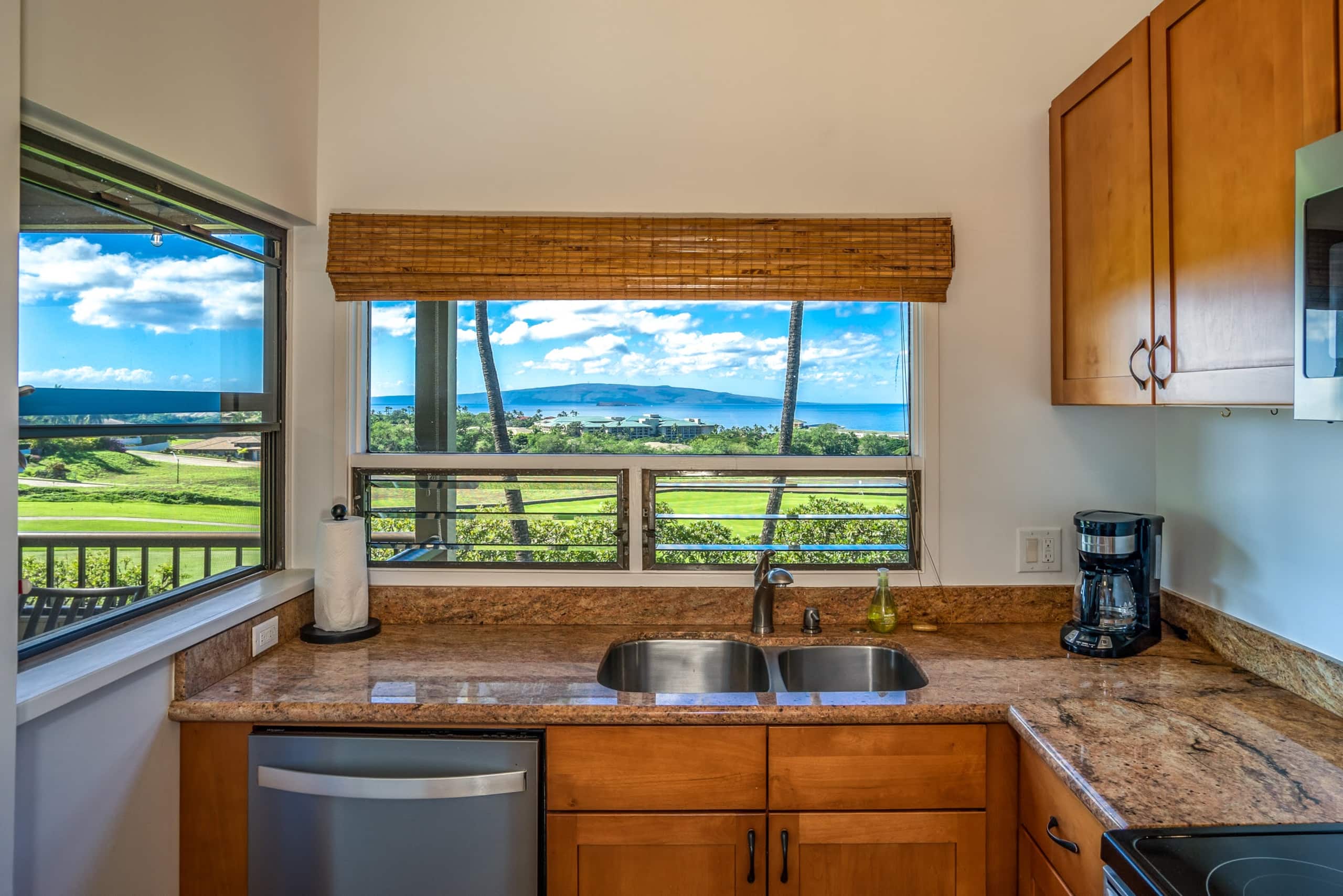 Condo in Wailea · ★4.75 · 2 bedrooms · 3 beds · 2 baths - Photo 10