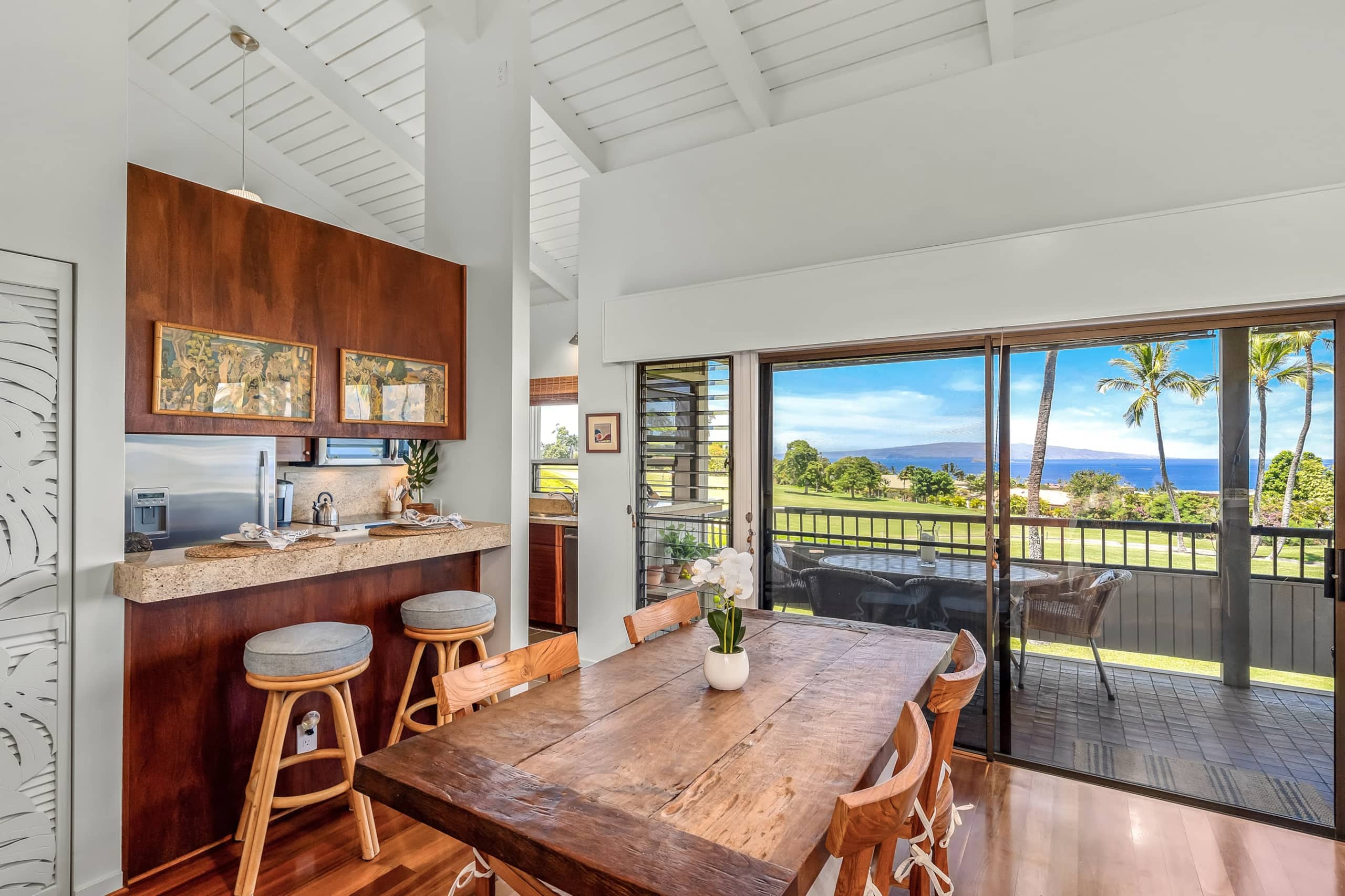 Condo in Wailea · ★5.0 · 2 bedrooms · 3 beds · 2 baths - Image 17