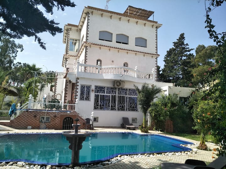 Superb room for 5 people with pool in Tangier Guesthouses for Rent in