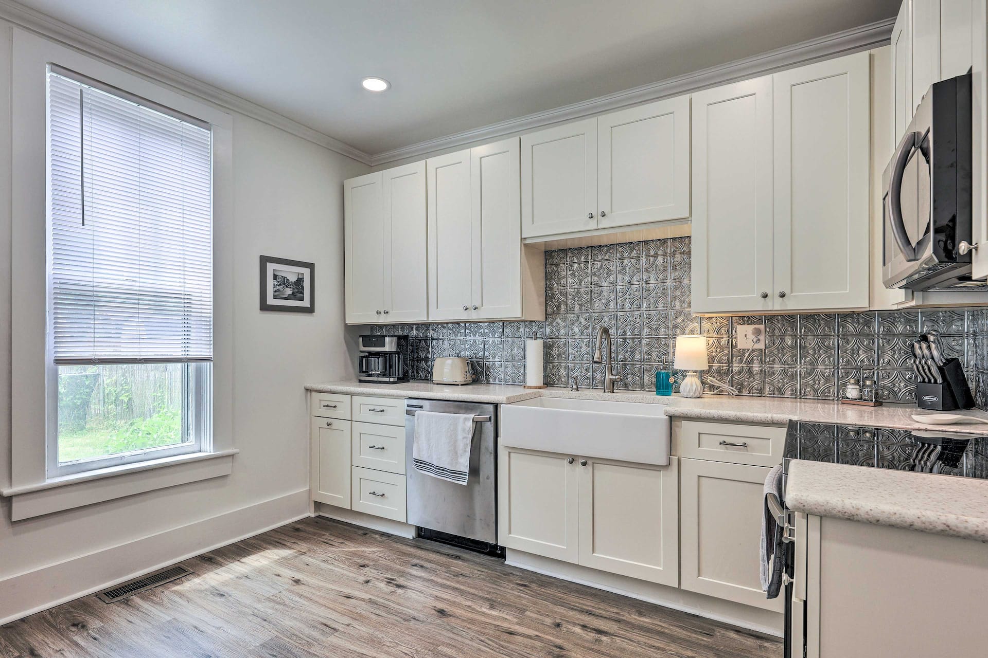 Pet-Friendly Greenville Home w/ Private Yard — photo 2