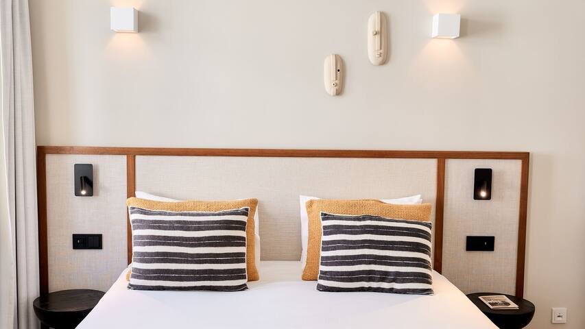 Ando Living – Augusta House – 302