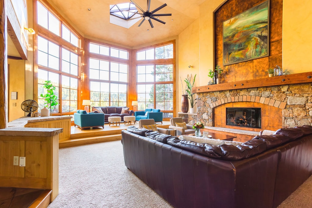 Star Mtn Lodge•Sleeps23•Grotto•Theater•Gym - Houses for Rent in