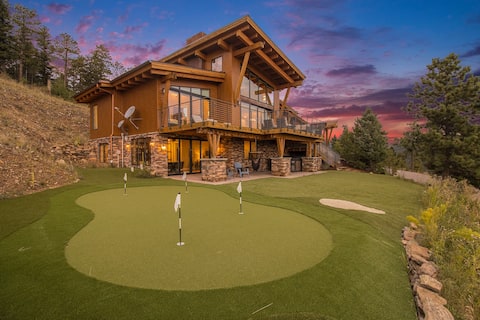 The Bailey Lodge • Private • Hot Tub • Patio+Views