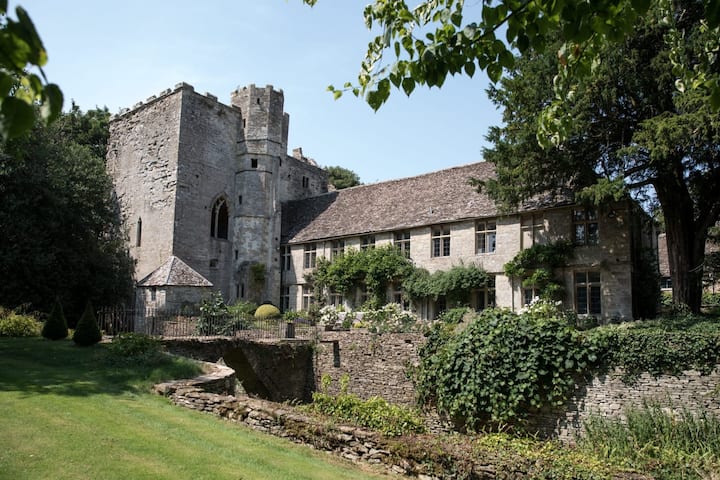 The Rooks Apartment 2 - Beverston Castle Cotswolds - Castillos en renta en Beverston, Inglaterra, Reino Unido - Airbnb