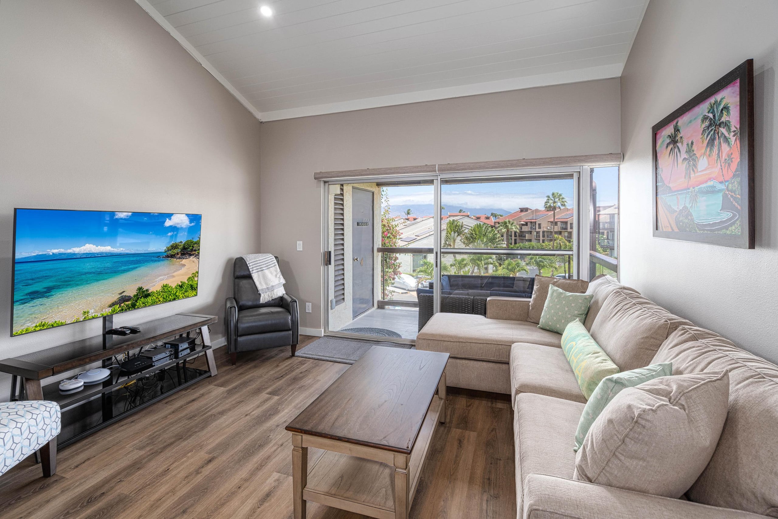 Condo in Kihei · ★4.86 · 3 bedrooms · 5 beds · 2 baths - Image 9