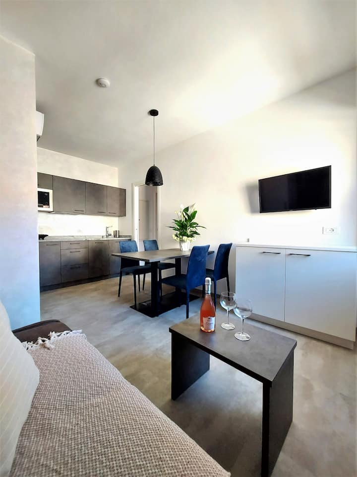 Regarda - Baur Suite 2, In The Center Of Bardolino - Bardolino