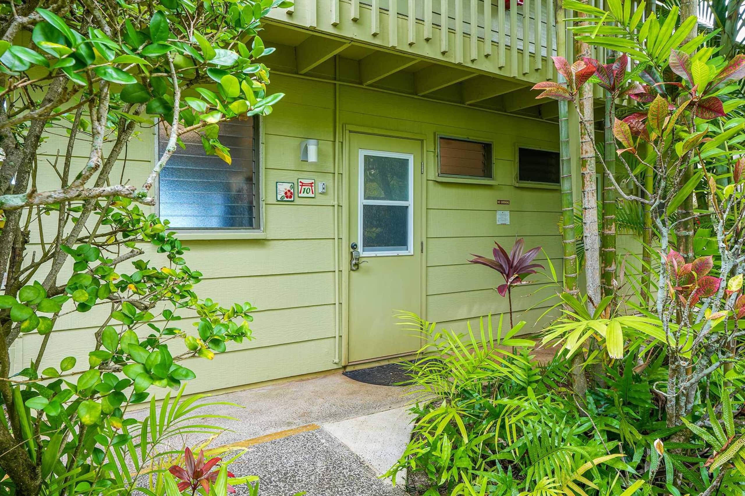 Kapaa Sands Unit 10 Direct Oceanfront Studio - Photo 5