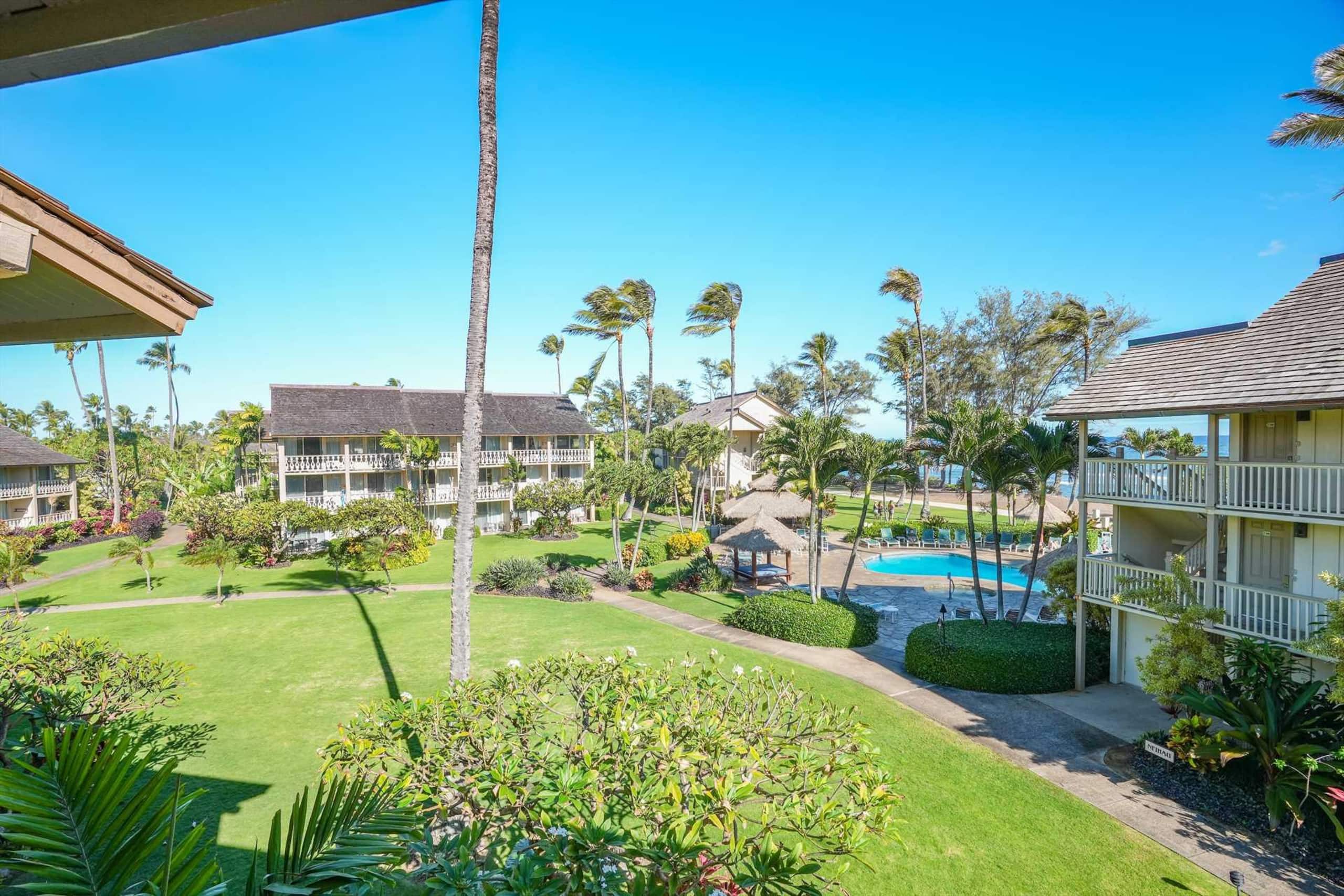 Gorgeous Ocean View Studio | Steps Away From Beach - Photo 17