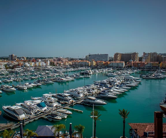 HomeSlow Rentals managed Airbnb listing 1