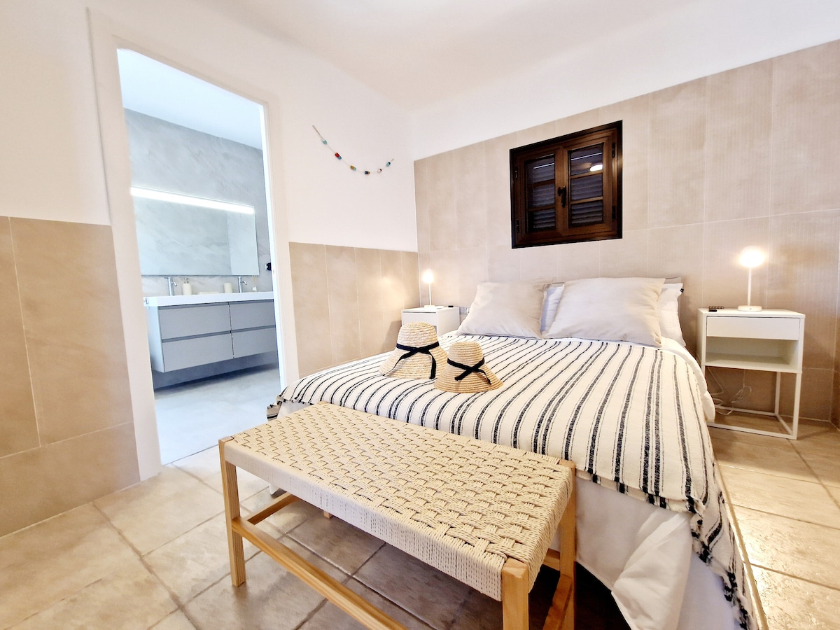 Cama, Tazama (nyumba / chumba), Picha ya chumba chote, Kitanda, Mwonekano (kutoka kwenye nyumba/chumba), Picha ya chumba kizima